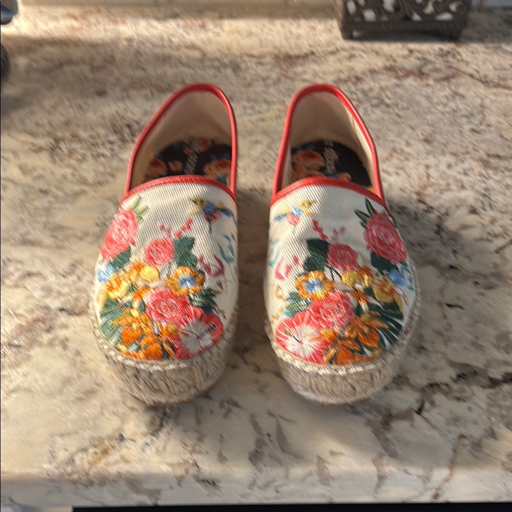 Tory Burch Red Espadrilles with Floral Embroidery